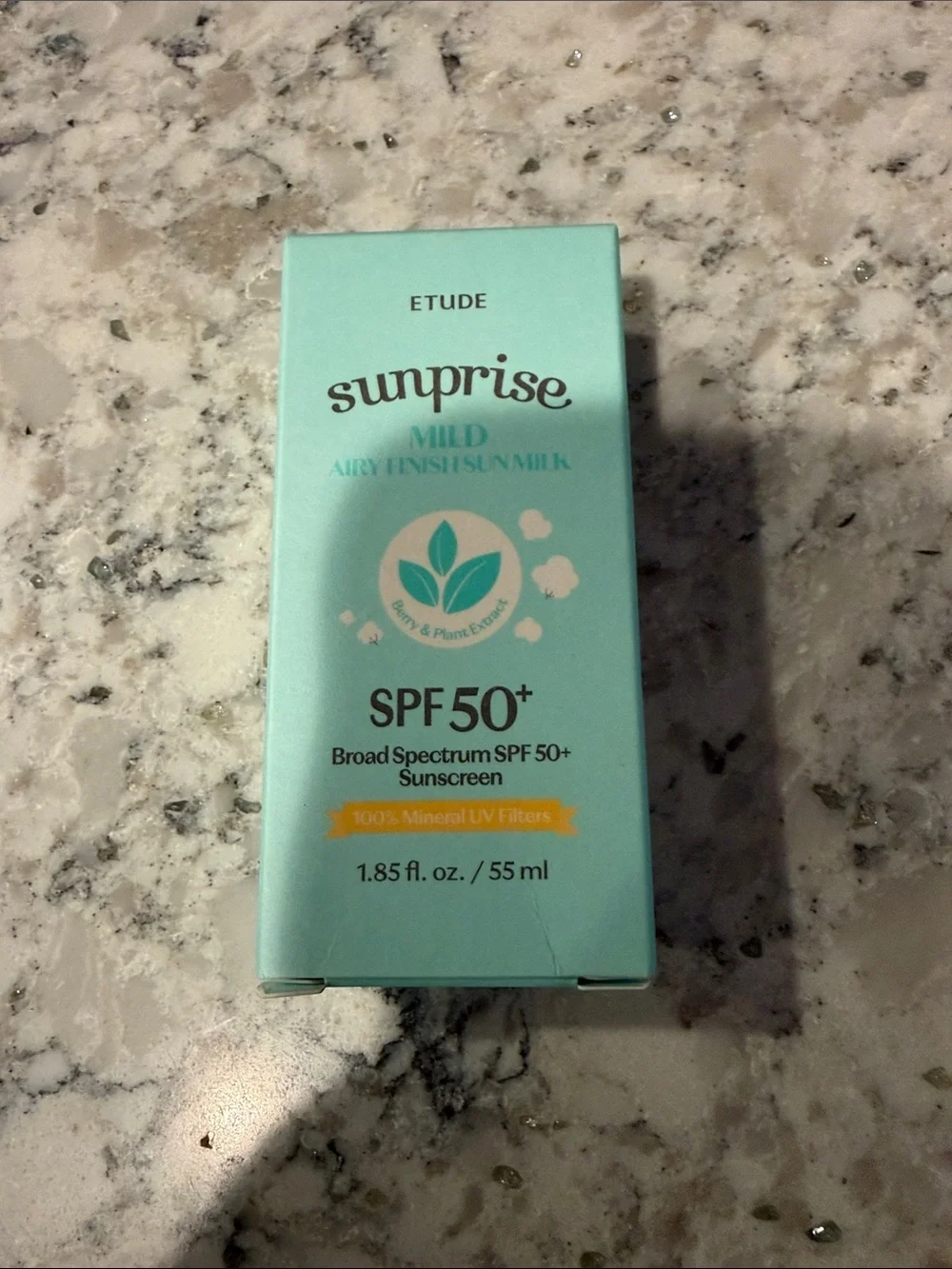 Sunprise Mild Watery Light SPF50+ PA++++ Sunscreen — Mint Green